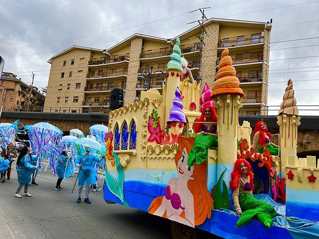 Carro SIRENETTA